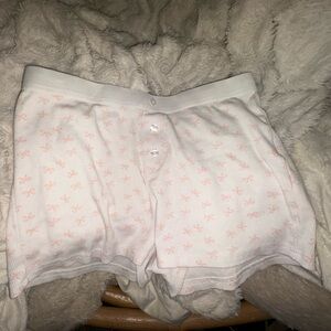 White and pink bow sleep shorts